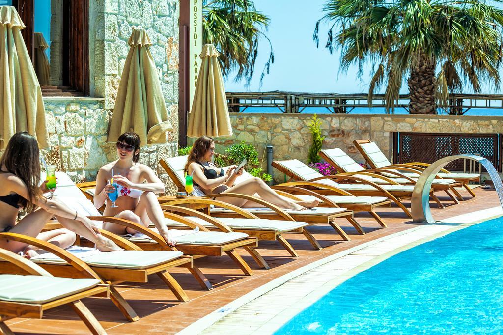 Xenios Possidi Paradise Hotel Eksteriør billede