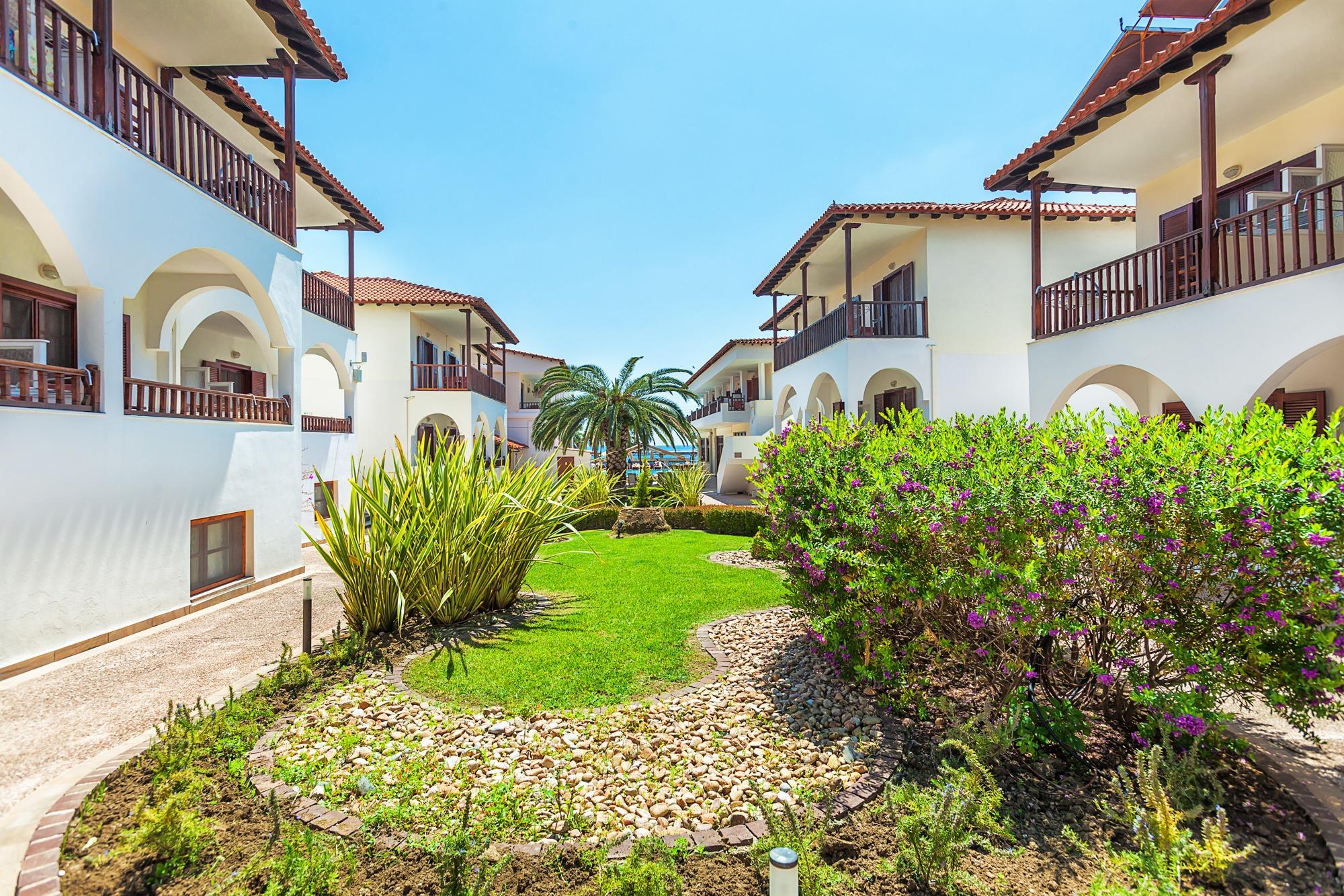 Xenios Possidi Paradise Hotel Eksteriør billede